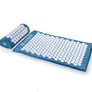 New- Kanjo Memory Foam Acupressure Mat and Pillow Set